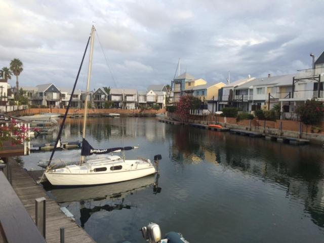 Gem Quays Waterfront One Bedroom Knysna Exterior photo